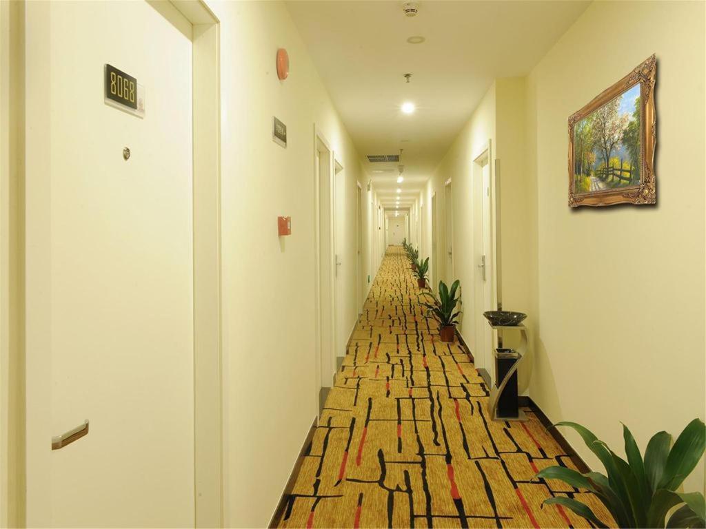 Shang Pin Hotel Shenzhen Futian Exhibition Branch Exterior foto